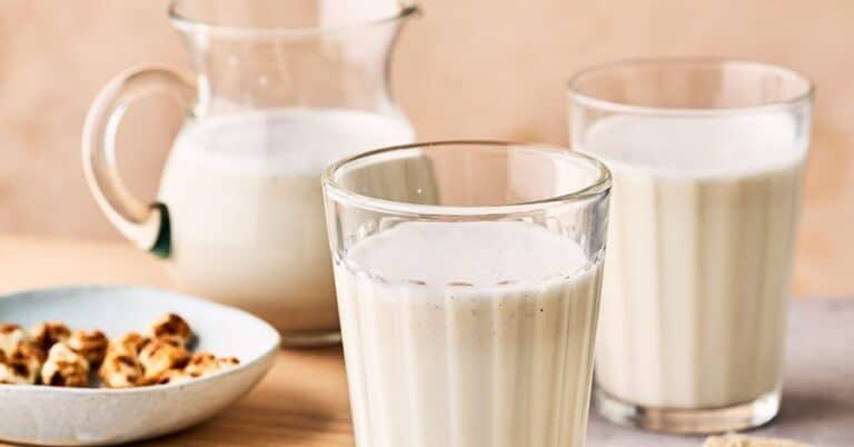 Horchata de valencia - postre tradicional de la comunidad valenciana